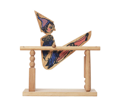 Дървена детска играчка Винтидж акробат момче - Wooden Story