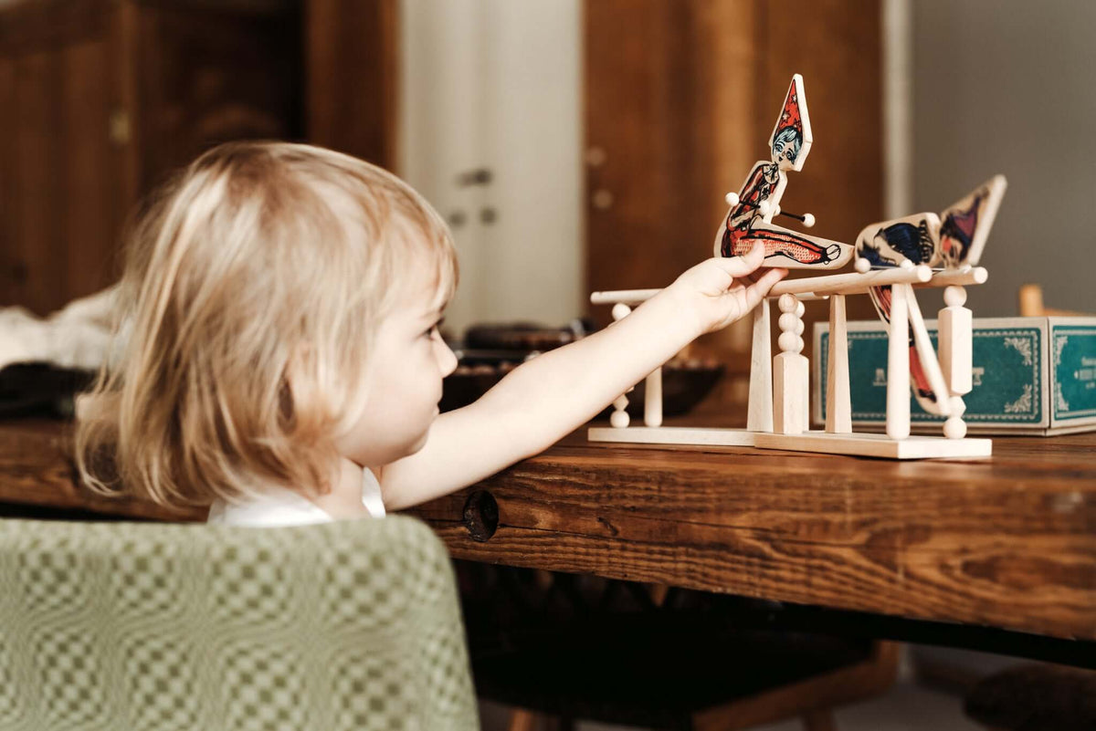 Дървена детска играчка Винтидж акробат момиче Wooden Story