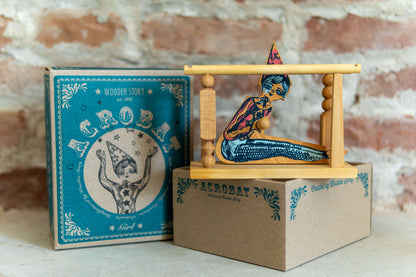 Дървена детска играчка Винтидж акробат момиче Wooden Story