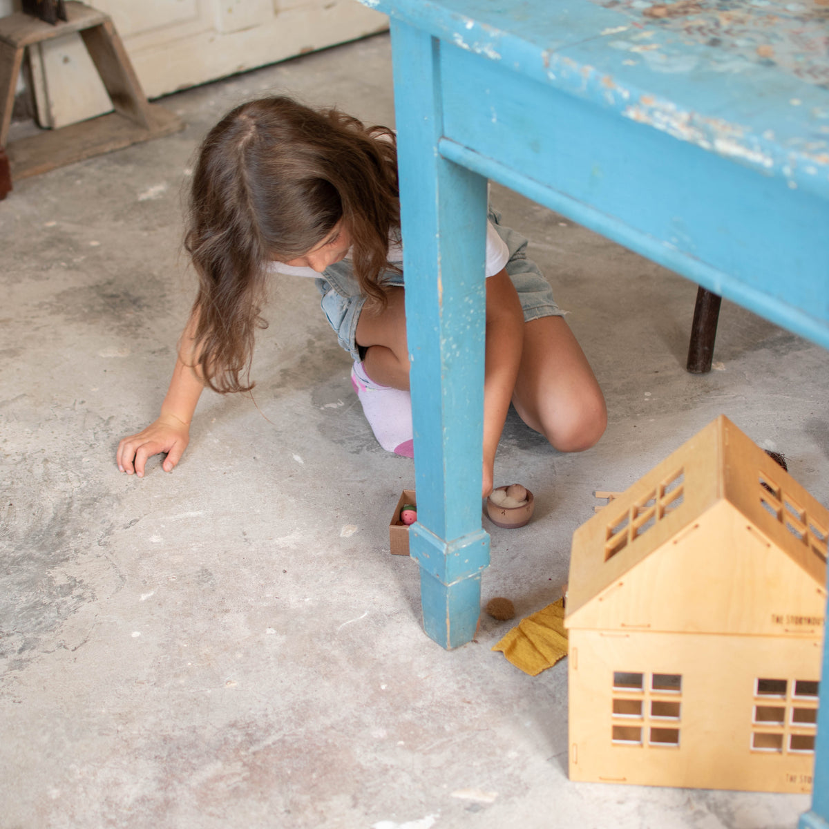 Triangle Magnetic Dollhouse - The Storyhouse