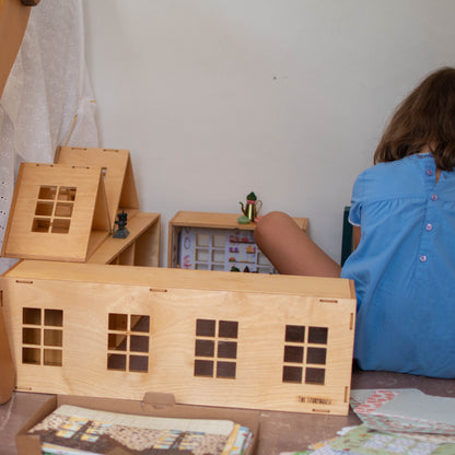 Big Magnetic Dollhouse - The Storyhouse