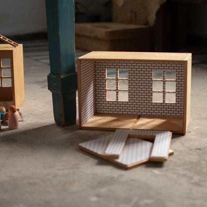 Small Magnetic Dollhouse - The Storyhouse